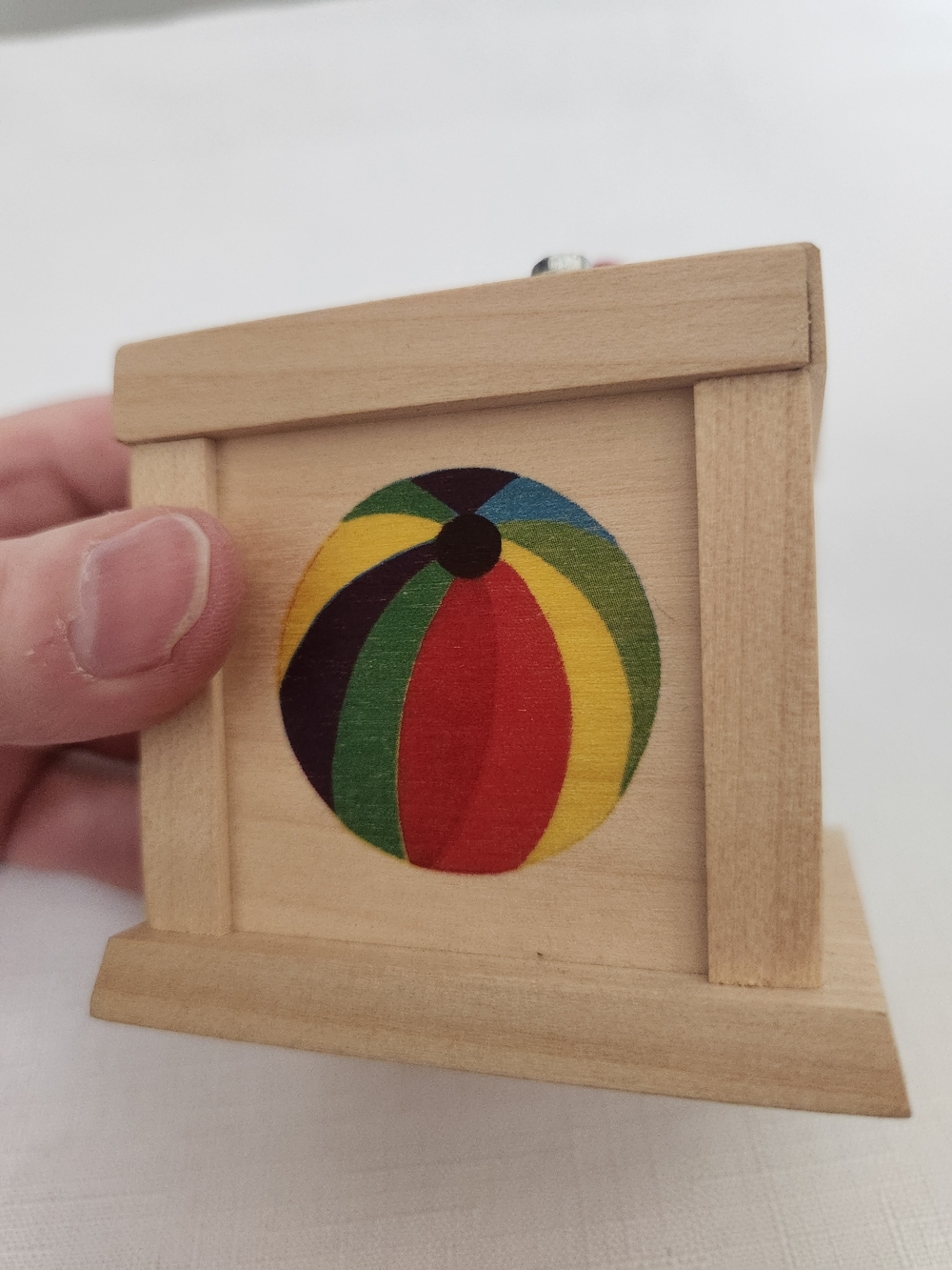 Wooden Music Box - Zurich Swiss -plays Brahms Lullaby - Picture 5 of 8
